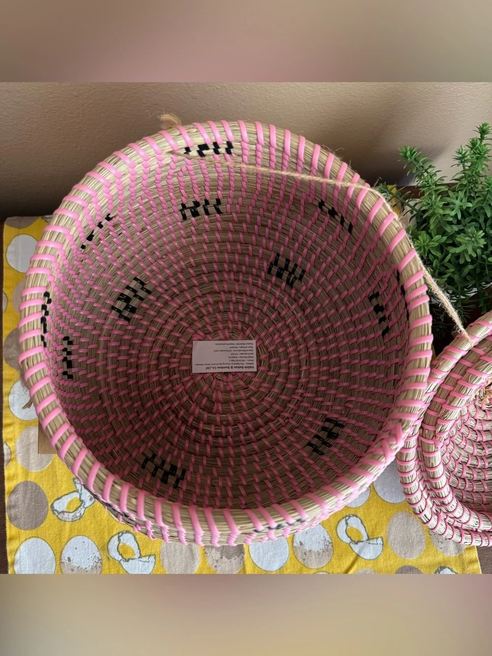 Large wicker coiled strawberry basket with lid